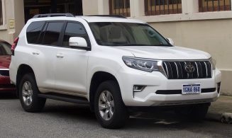 2018-Present Land Cruiser Prado Facelift Kit - Image 9