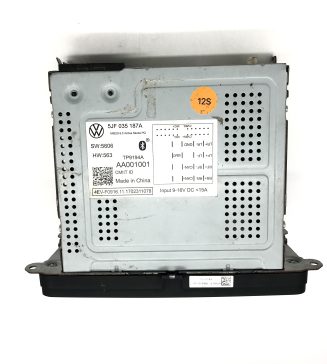 VW/Škoda OEM RCD340 Head Unit - Image 7