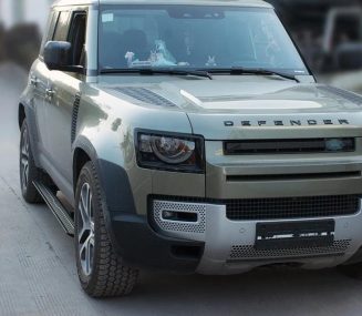 2019+ Land Rover Defender Electric Side Steps - Image 6