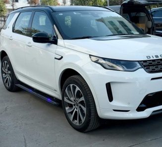 2014+ Land Rover Discovery Sport Electric Side Steps - Image 2